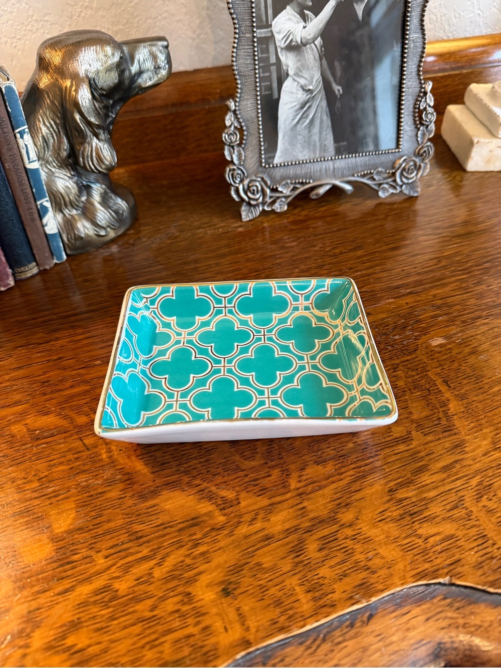 I. Godinger & Co. Turquoise Quatrefoil Porcelain Trinket Dish w/ Gold Trim - Picture 5 of 9